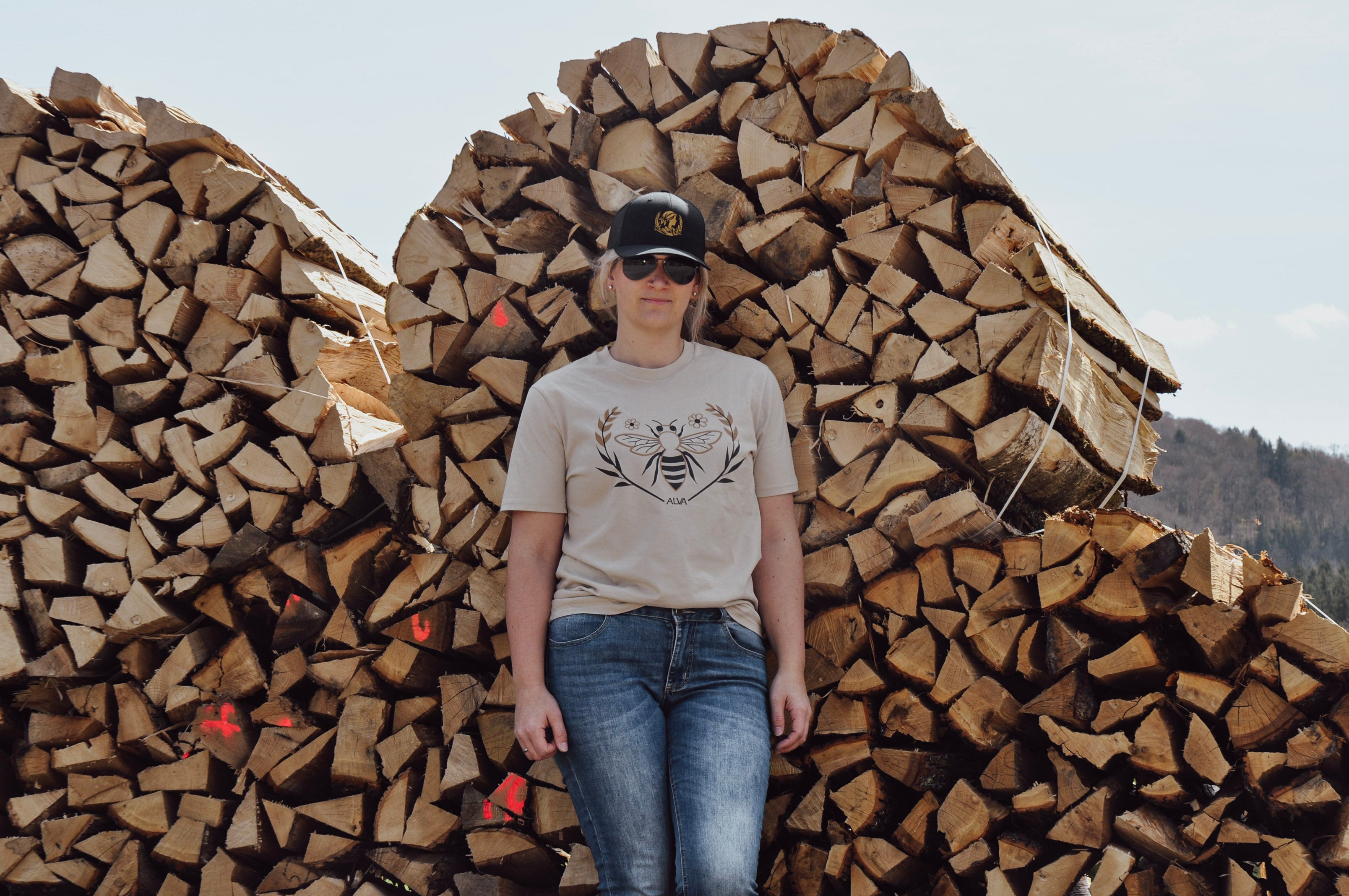 ALVA T-Shirt | Biene